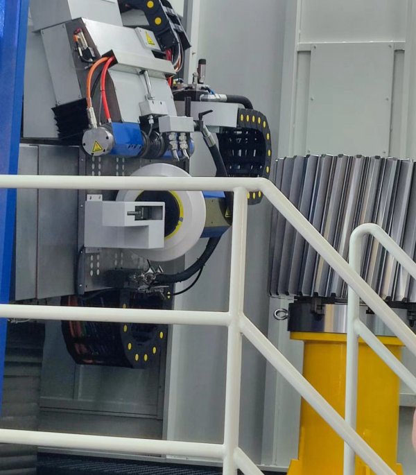 五轴磨床在刀具磨削行业应用